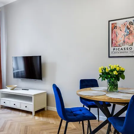 Apartahotel Tyzenhauz Topolowa 4*