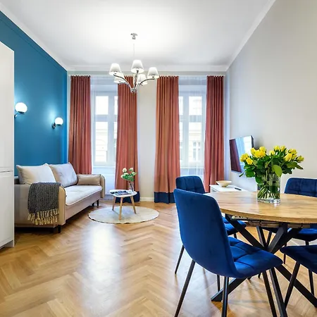 Tyzenhauz Topolowa Apartahotel Cracovia