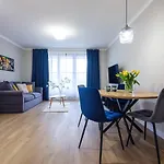 شقة فندقية Tyzenhauz Topolowa 4*