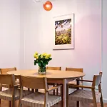 Tyzenhauz Topolowa 4*