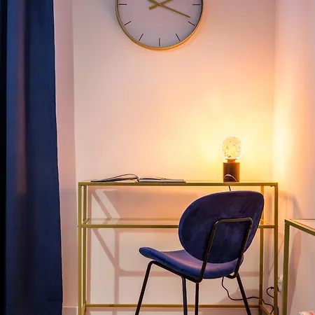 Tyzenhauz Topolowa Aparthotel Krakau