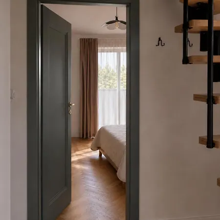Apart Otel Tyzenhauz Topolowa 4*