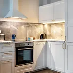 Tyzenhauz Topolowa 4*