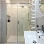 Tyzenhauz Topolowa 4*