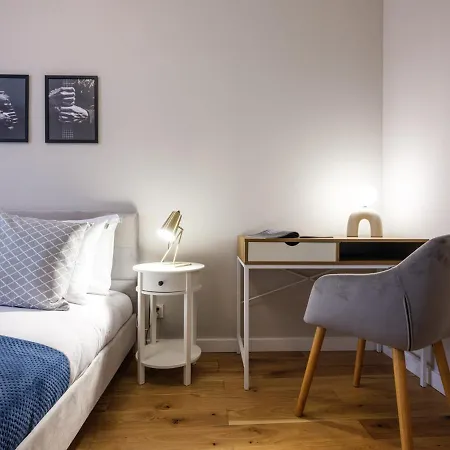 Tyzenhauz Topolowa 4* Краков