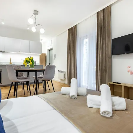 Tyzenhauz Topolowa Hotel apartamentowy Kraków